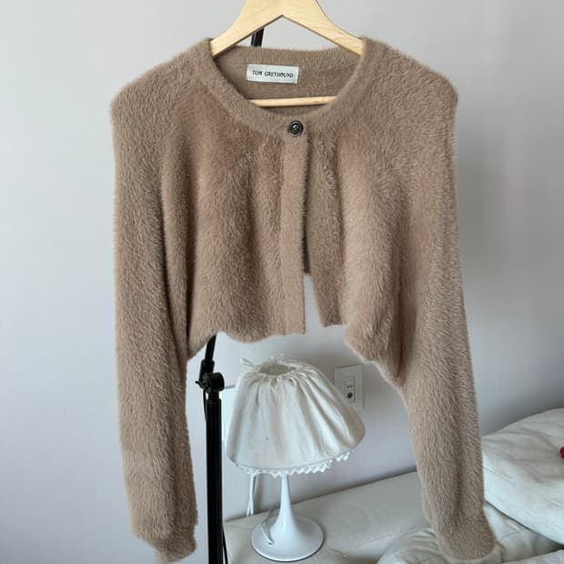 톰그레이하운드 퍼가디건