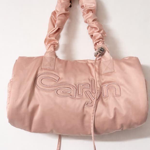 새상품 칼린 CARLYN 딸기우유 보스턴백 토트백