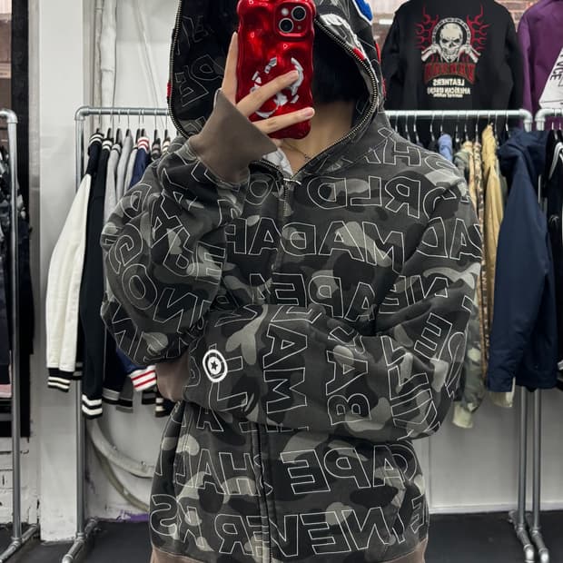 베이프 텍스트 카모 샤크 후드집업