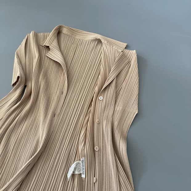 이세이미야케 플리츠플리즈 issey miyake 가디건