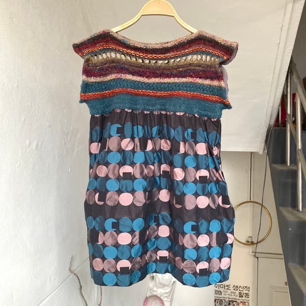 울 뜨개패턴 에스닉 도트 모리걸 니트