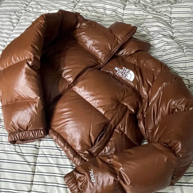 노스페이스 눕시 숏 자켓 다크 오크