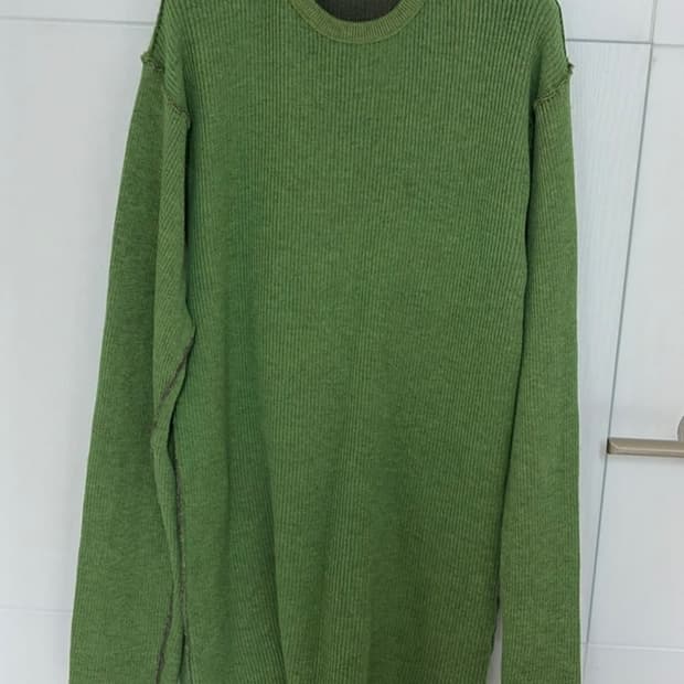 퍼버즈 데미지니트