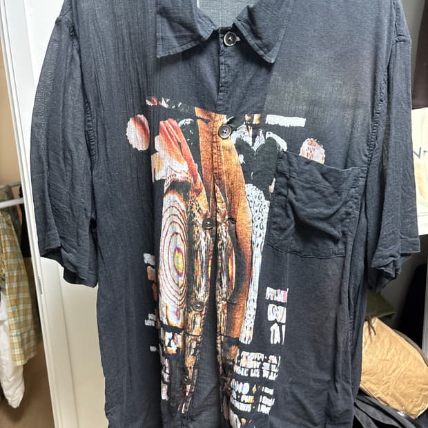 아워레가시 반팔셔츠