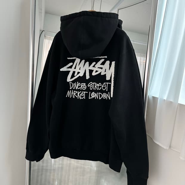 Stussy x DSM 스투시 도버스트릿마켓 런던 스탁 블랙 후디 L