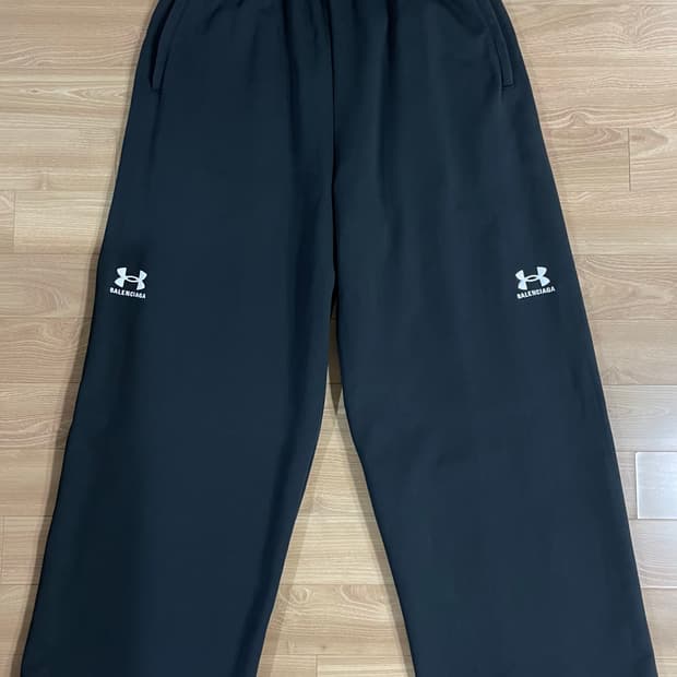 (M) 발렌시아가 X 언더아머 배기 스웻팬츠
