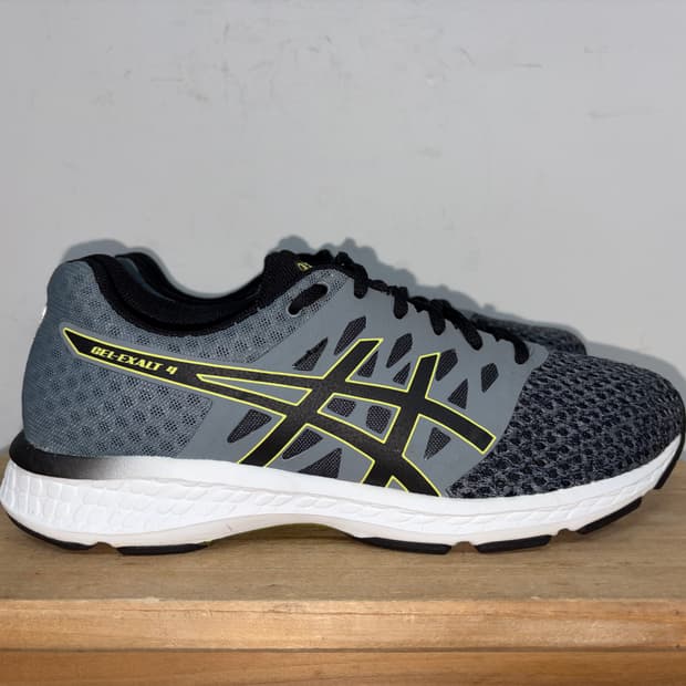 아식스 젤 엑살트 260