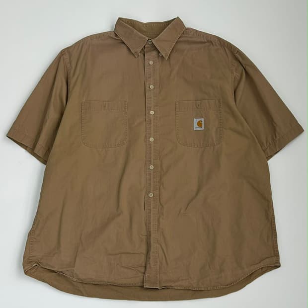 [XL] 칼하트 로고 패치 숏 슬리브 반팔 셔츠 브라운