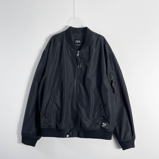 D1 자라 DNWR 블랙 MA-1 자켓 105사이즈