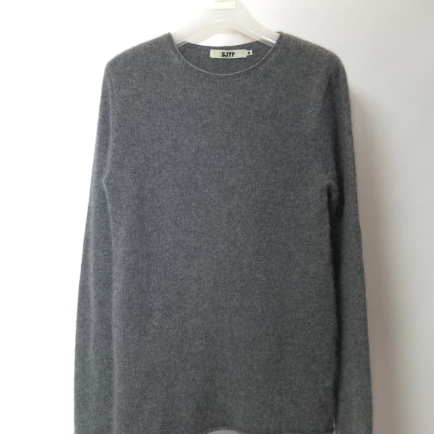 한섬 SJYP 2022 캐시미어100 라운드넥 니트 탑 M 사이즈