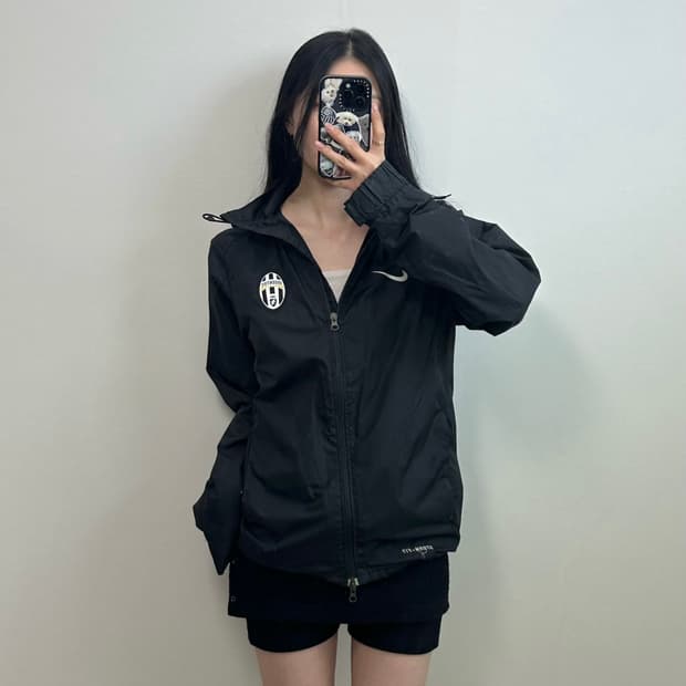 나이키 유벤투스 블랙 바람막이 자켓