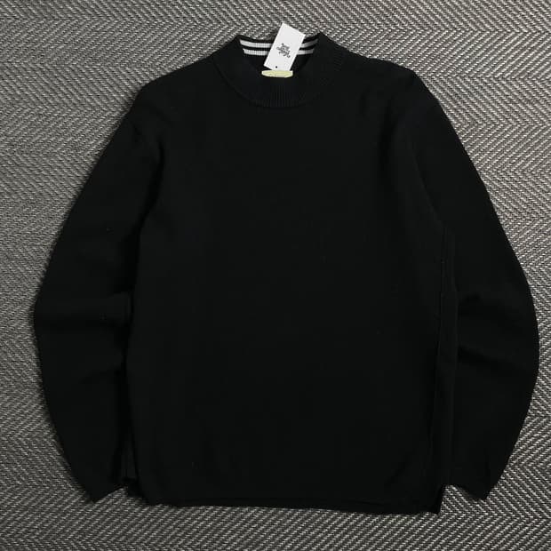 지오지아 캐시미어 블랙 미니멀 폴라 니트o 4313