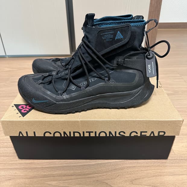 290 나이키 ACG 테라 안타틱 고어텍스 앤트러사이트