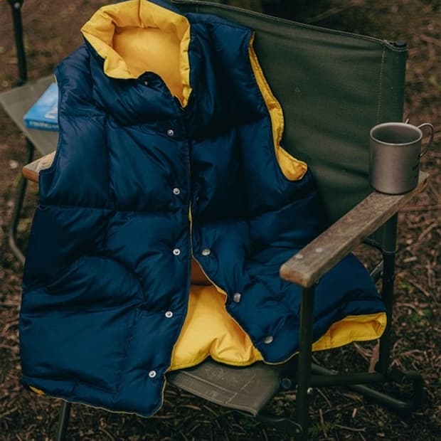 시에라디자인 빔즈플러스 리버시블 다운 베스트 패딩조끼