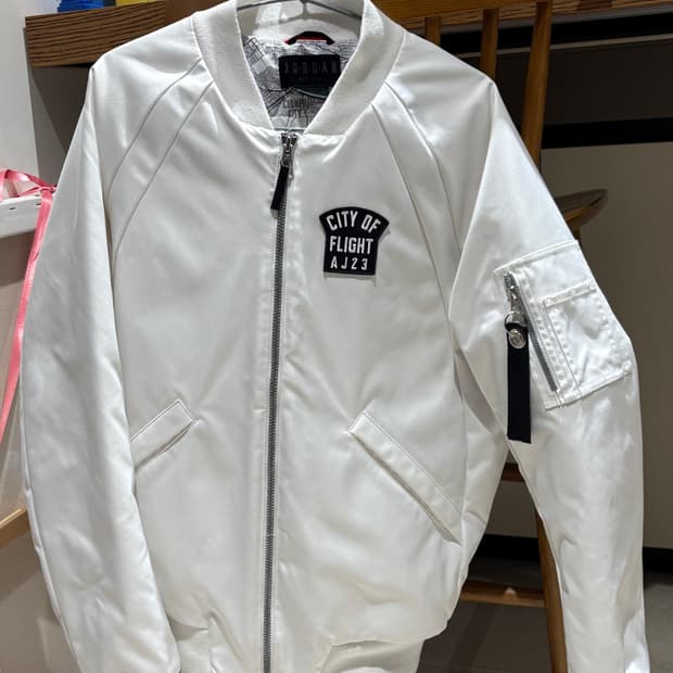 조던 City of Flight 자켓 M 봄버   95사이즈