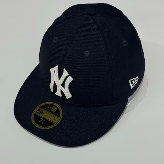 KITH X NEW ERA (키스 X 뉴에라) 로즈 자수 네이비