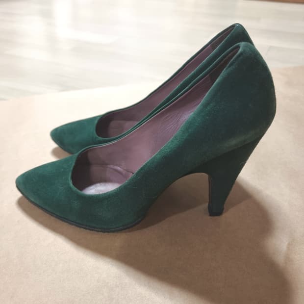 미우미우 miumiu 스웨이드 슈즈 하이힐 구두 (220/35) 상태양호