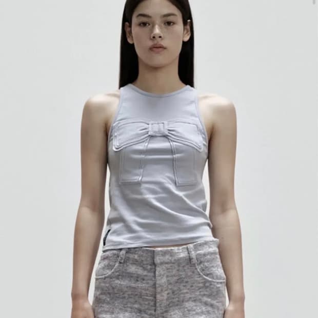 세릭 BIG RIBBON SLEEVELESS