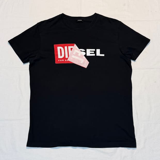 디젤 빅로고 박스로고 반팔 티셔츠 블랙