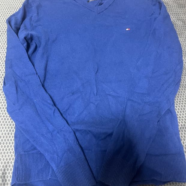 타미힐피거 니트 M사이즈