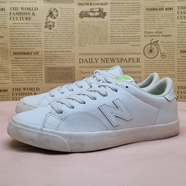 뉴발란스 210 스니커즈 245