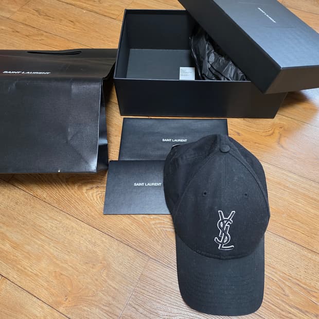 생로랑 ysl 뉴에라 볼캡