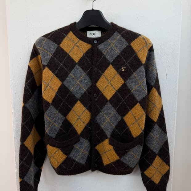 노이스 아가일 패턴 모헤어 가디건 