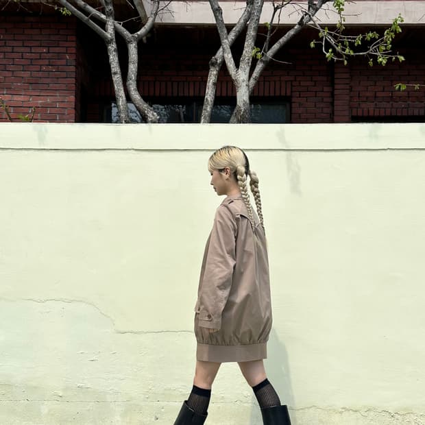 재팬빈티지 피터팬 카라 하프 트렌치코트