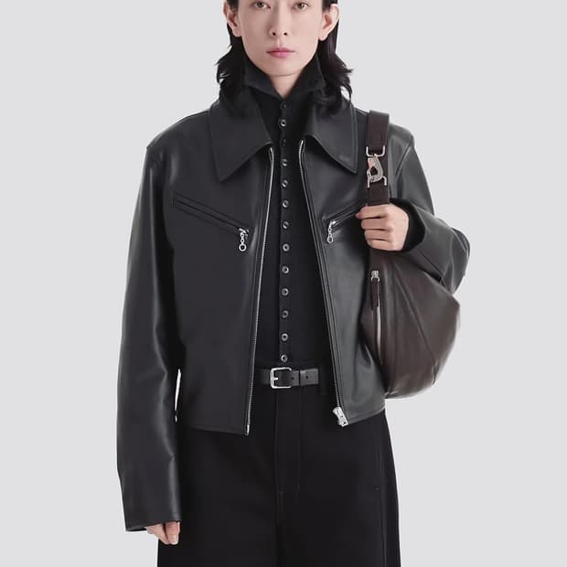 르메르신상 퀴버클립백! 얼바닉30 파사드패턴 포터리 포춘백 프라다 디올