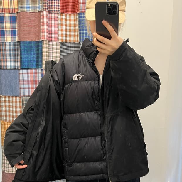 노스페이스 블랙 2-in-1 패딩 