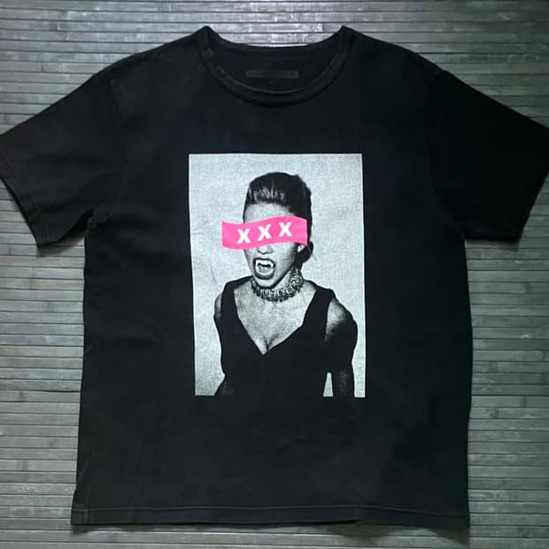 Vampire Kate Moss tee
