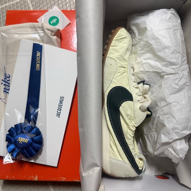 나이키 x 자크뮈스 문 슈 280 ( US W11 M9.5 ) 팝니다