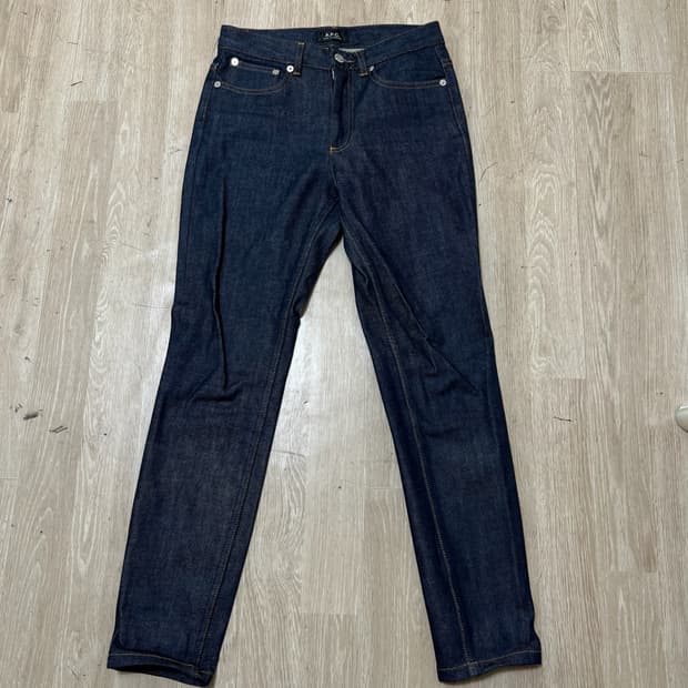 APC 아페쎄 여성 하이 스탠다드 데님 청바지 25 