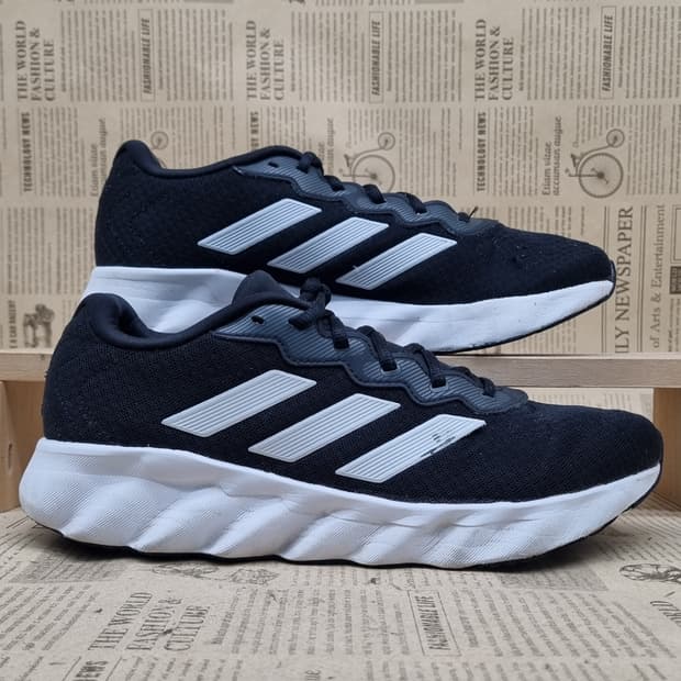 아디다스 스위치무브 남성운동화275