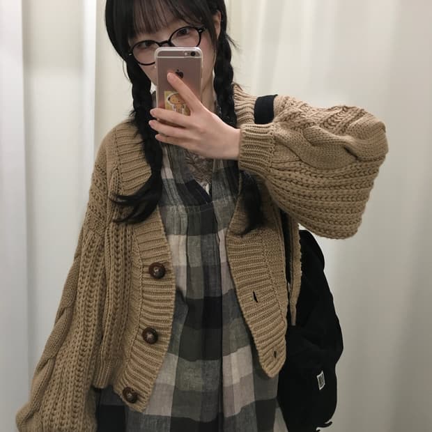 쿠키 모리걸 버튼 가디건