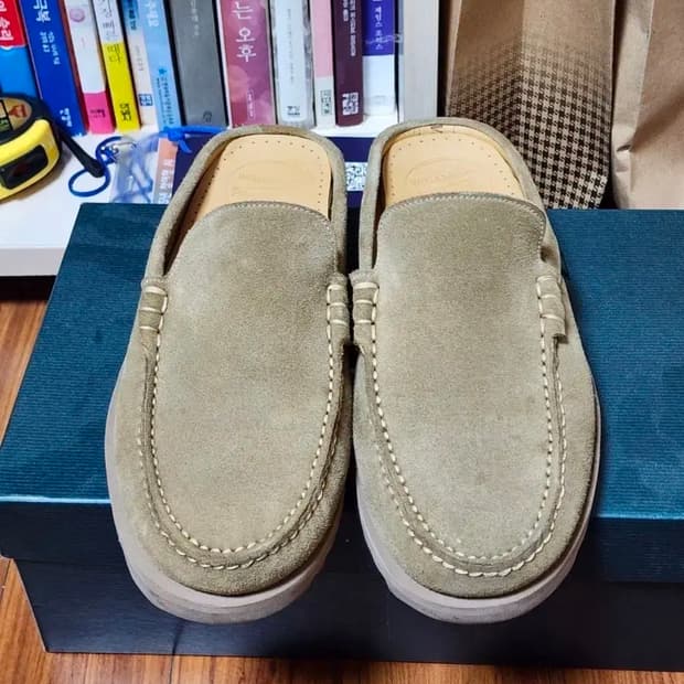 파라부트x아펜처 스웨이드 뮬 UK7