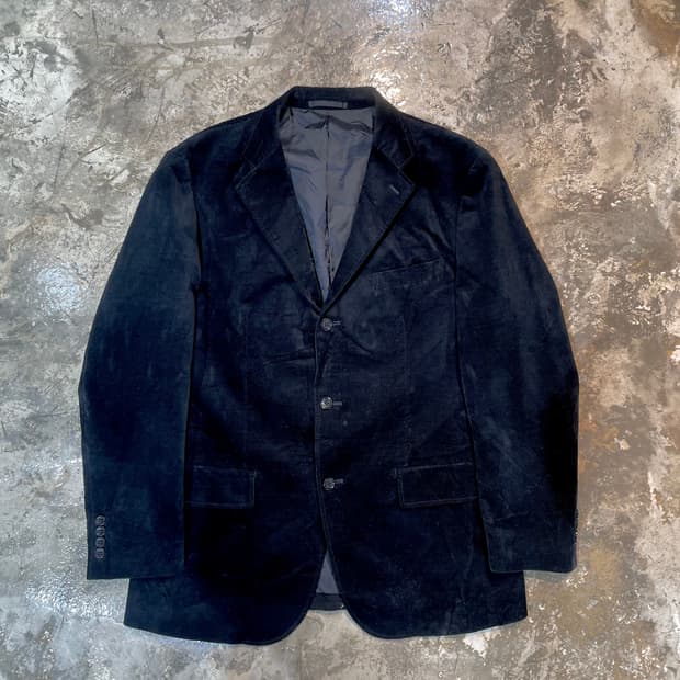 Uniqlo Three-Button Black Blazer 