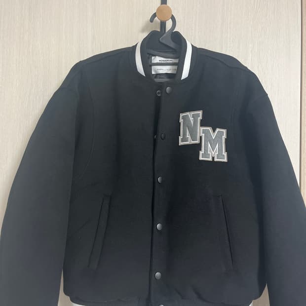 노매뉴얼 바시티자켓 거의새거