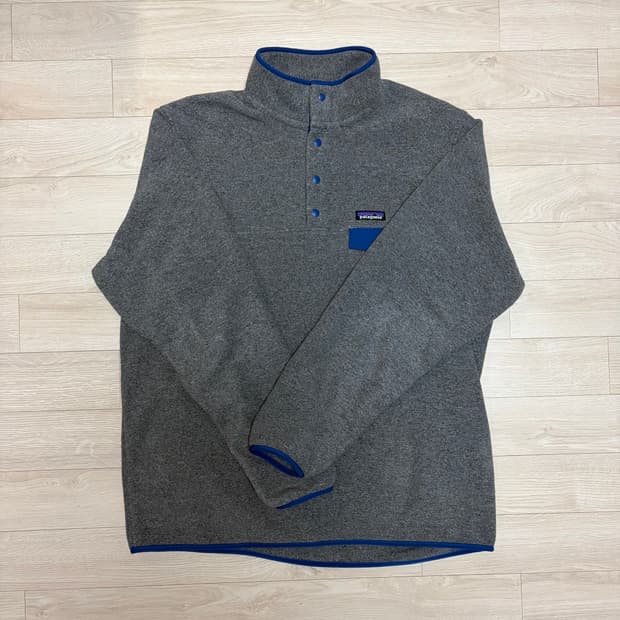 파타고니아 신칠라 니켈블루 XL 판매합니다