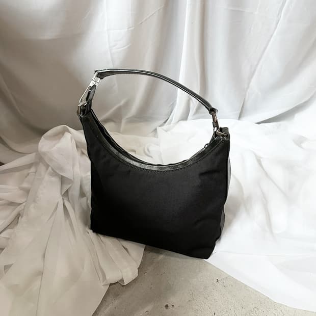 GUCCI one-shoulder nylon bag