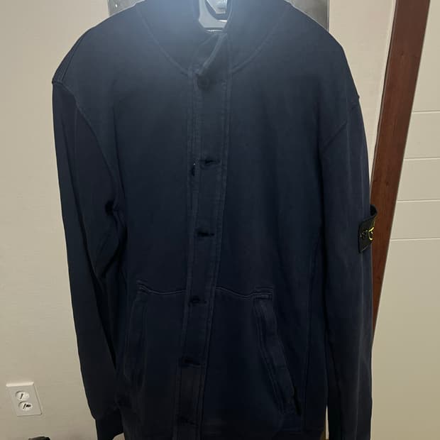 스톤아일랜드 단추 자켓