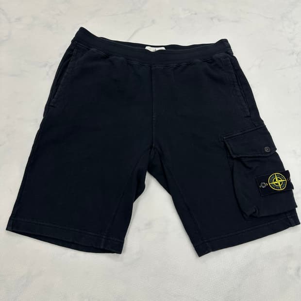 스톤아일랜드 카고 반바지 L 사이즈