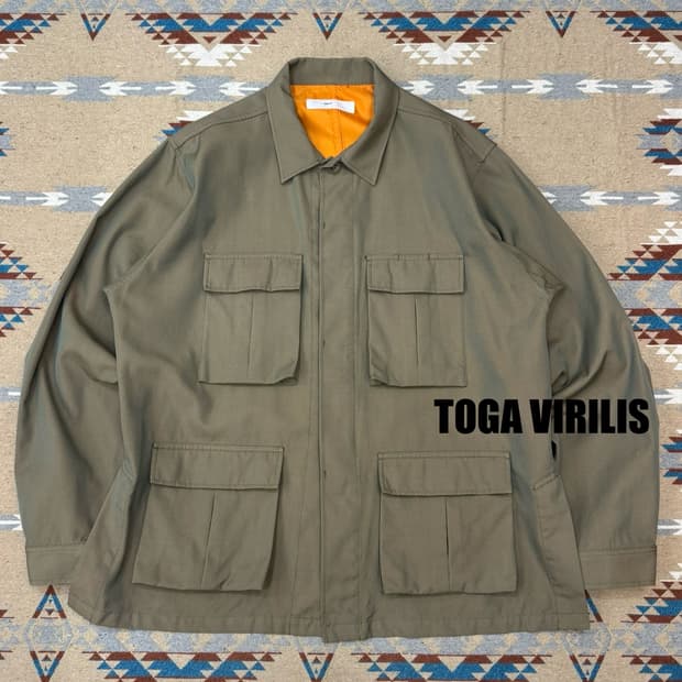 [48][L] 토가 비릴리스 샴브레이 트윌 블루종 자켓