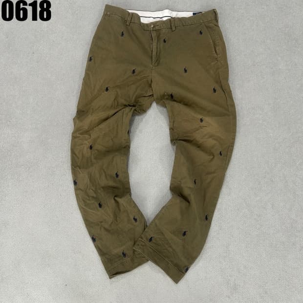 폴로 카키색 바지 