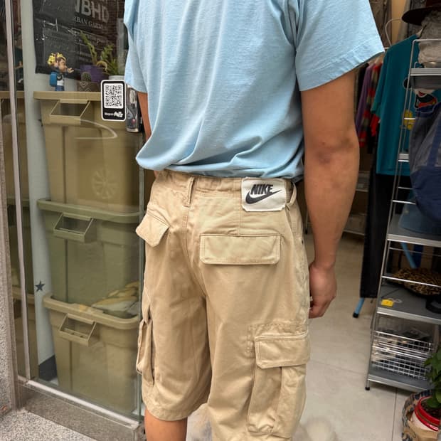 Nike cargo shorts