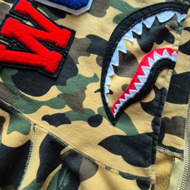 베이프 샤크 후드 황계 팝니다