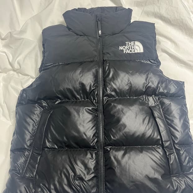 노스페이스 패딩조끼(새상품)