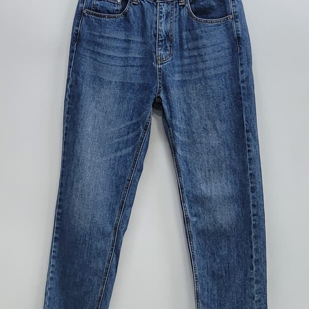 BENETTON 21SS 베네통 뒷밴딩 청바지 / 여 67-94 
