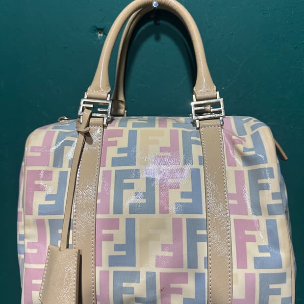 펜디 멀티컬러 FF로고 토드백 