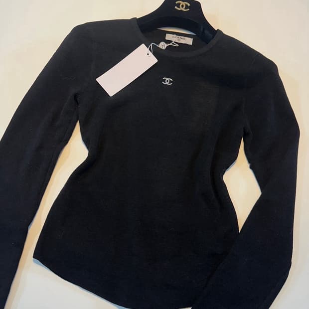 (새상품)샤넬니트